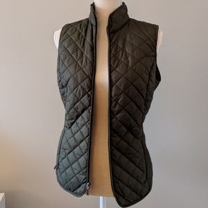 Eddie Bauer Olive green fall vest